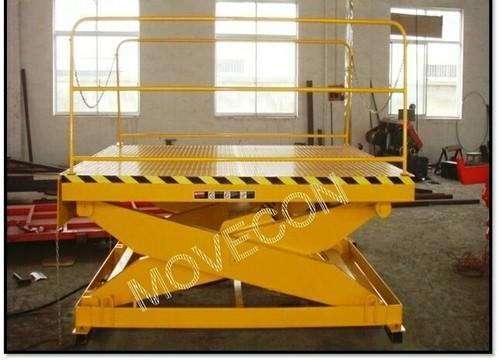 Movecon Electro Hydraulic Scissor Lift Voltage V V At Rs