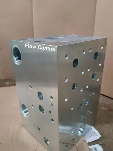 Stainless Steel Hydraulic Manifold Block Working Pressure Bar At