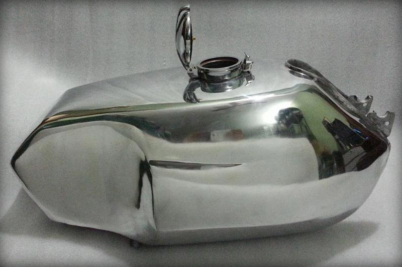 Products Moto Guzzi Bike Fuel Tank Manufacturer & Manufacturer from