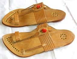 kolhapuri slipper design