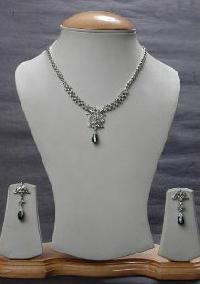  - diamond-necklace-set-477649