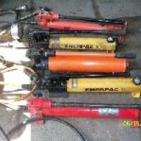 Hand Operated Hydraulic Pumps
