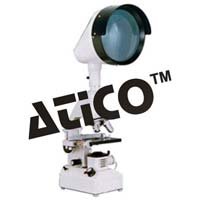 Student Projection Microscope
