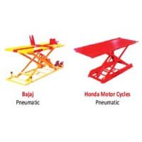 Two Wheeler Lift