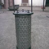 318959-749.jpg