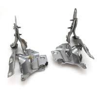 Bonnet Hinge