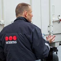 332881-547.jpg