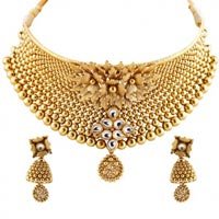 Kundan Gold Necklace Set