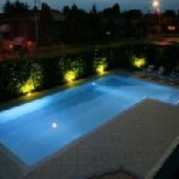 Swimming Pool Repair Service