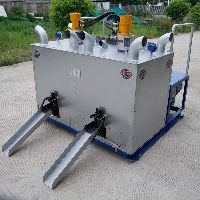 358795-151.jpg