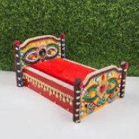 Laddu Gopal Bed