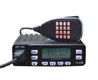 UHF Radio
