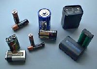 Batteries & Charge Storage Devices