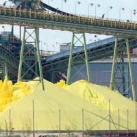 Sulphur Lumps