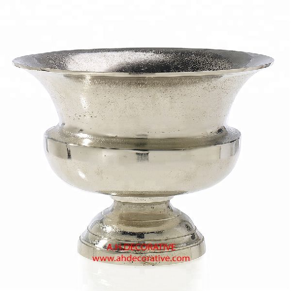 Aluminium Metal Gold Flower Urn, Style : AMERICAN STYLE