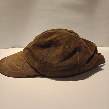 Plain Suede Leather Cap, Size : 58cm
