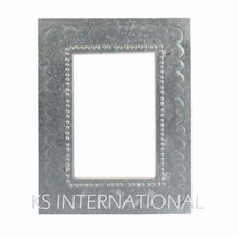 Metal Picture Frame, Size : length 4 height 7 Inch