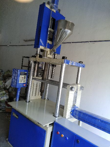 Plastic Vertical injection molding machine