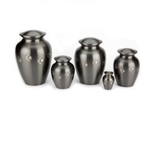 Classic Paw Pet Cremation Urn, for Adult, Style : American Style