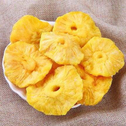 Dried Pineapples