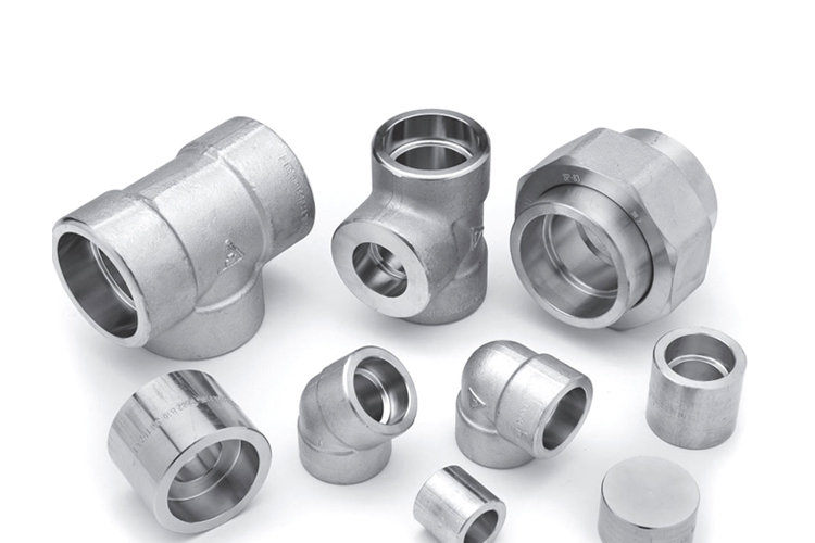 Threaded pipe fitting