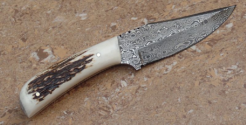 Skinner 39 Custom Made Damascus Steel Hunting Skinning Knife