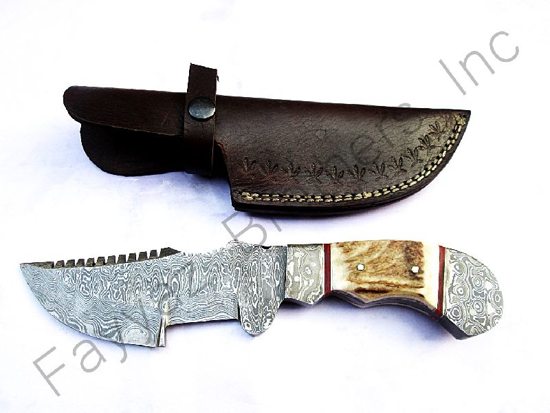 Tracker Hunter 26 Custom Made Damascus Steel Hunting Tracker Knife