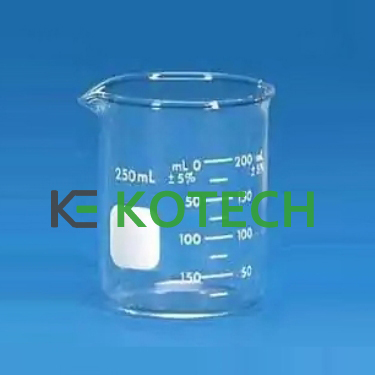 Beaker Low Form, with Double Capacity Scale
