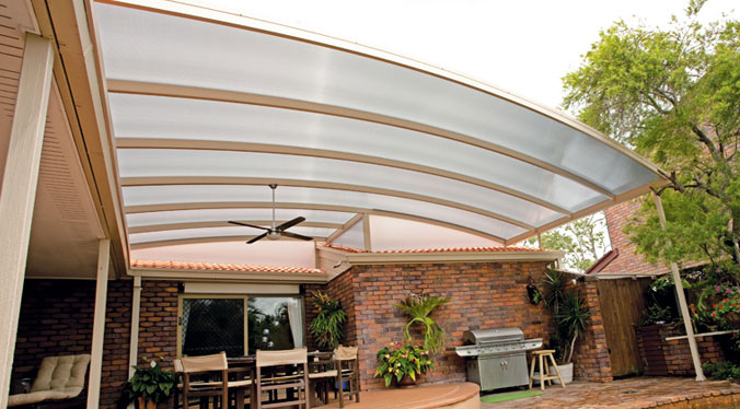 polycarbonate shade structure