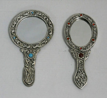 Handmade White Metal Ladies Mirror, Width : 2 Inches