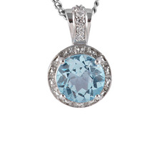  Blue topaz pendant, Occasion : Gift