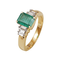 Emerald stud yellow gold ring, Gender : Men's, Unisex, Women's