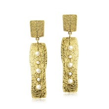 model gold plated pearl earrings