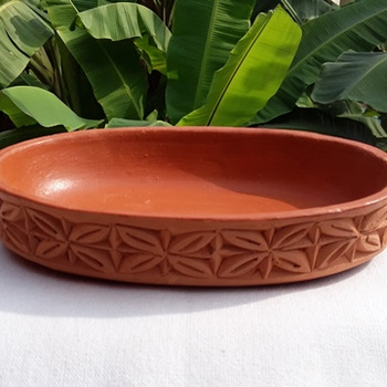 Oval Shape Clay Serving Bowl
