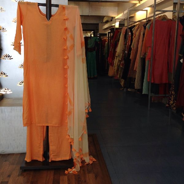 Peach Kurta Pants Set With Dupatta, Color : Peachish Orange