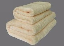 Gurjas Roll Cotton Bath Towels, for Gift, Home, Hotel, Kitchen, Style : Jacquard