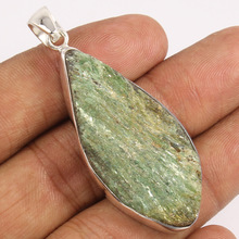 FUCHSITE Gemstone pendant, Color : Green