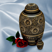 Metal carved wood urns, Size : Customized Size
