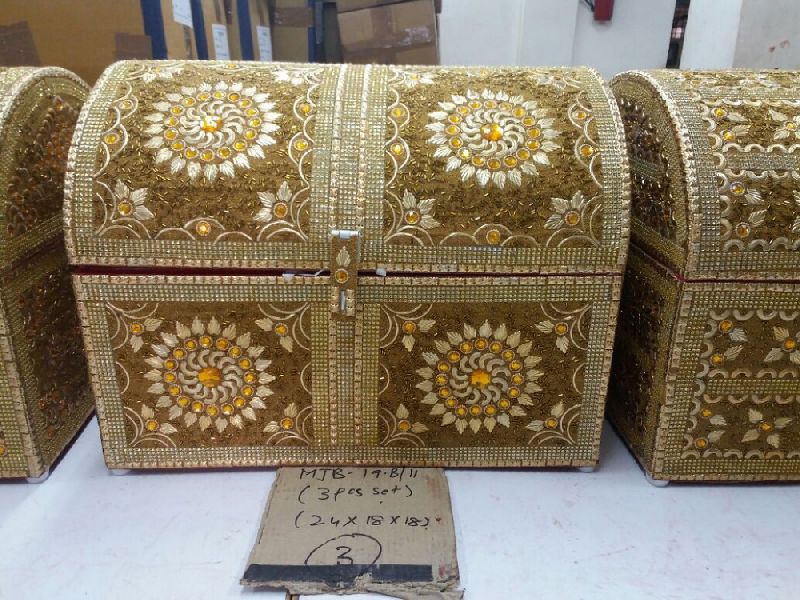 Wood LAC HANDICRAFT BOX