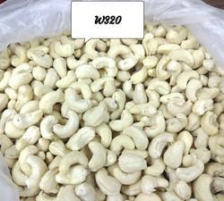 Curve W320 Cashew Nuts, for Food, Snacks, Color : Light Cream