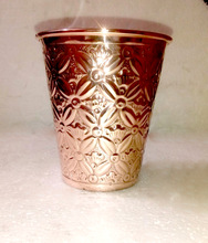 EMBOSSED DRINKING CUP TUMBLER