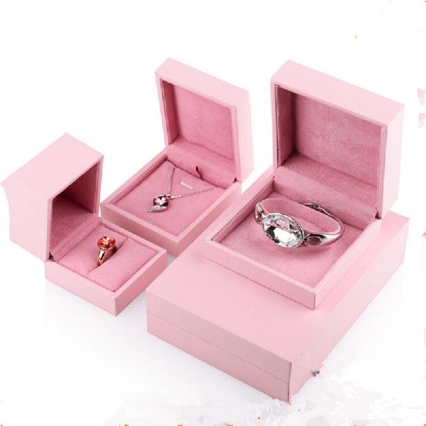 Plastic Jewelry Box