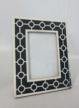 Black and White linnig Designer photo frame