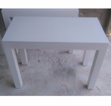 White Color Solid Wood Dining Table
