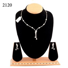 CZ stone studded Light and trendy Necklace