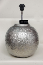 SIDE TABLE LAMP, Color : Silver