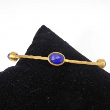 Senorita Lapis Lazuli Gold Plated Hammered Bezel Set Bangle