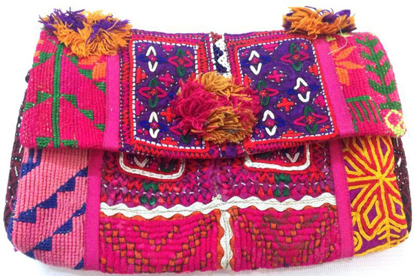 VINTAGE TRIBAL Banjara CLUTCH