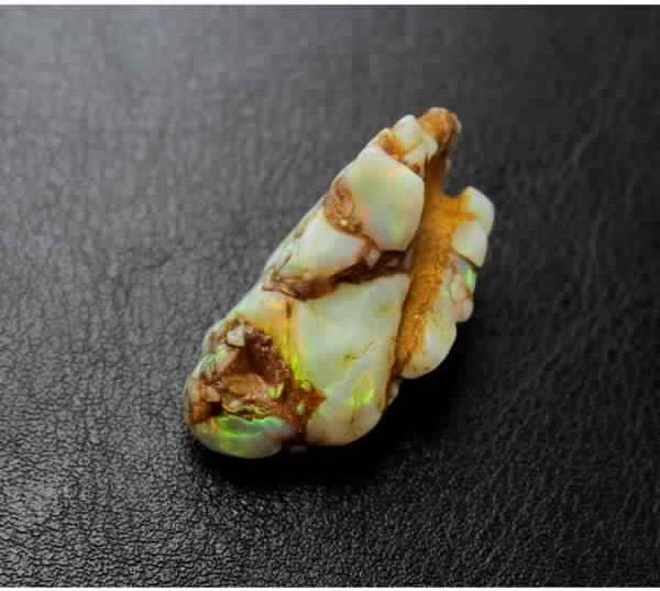 Natural Australian Opal Rough Shape Gemstones Cabochon