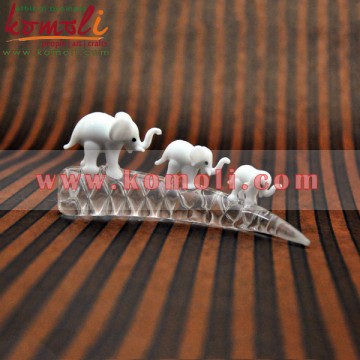 Elephant Glass Flameworking, Color : White on Transparent.